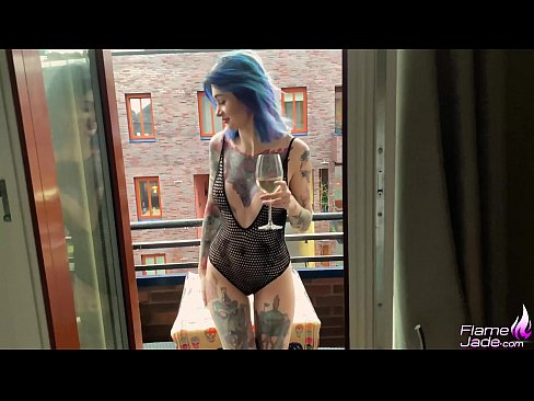 ❤️ Tfajla Tremenda tirdigħ b'Gulp u Fucking Passjonatament Taħt is-Sema Miftuħ Vidjo porn f'mt.hotpornphotos.ru ❌️❤